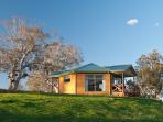 Tasmania working sheep farmstay accommodation