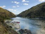 Family rafting holiday on the Salmon River, Idaho, USA