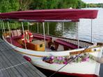 Chilterns river cruise and boat hire, England 