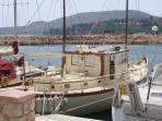 Leros Vintage yatch homestay in Greece