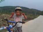 China family cycling & activity holiday, Yangshuo