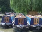 Oxfordshire narrowboat vacation England