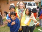Volunteering with children in Peru