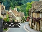 Cotswolds Way self guided walking vacation, England