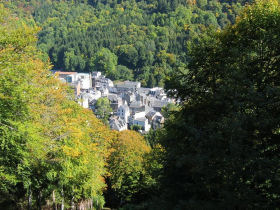 Auvergne vacation accommodation, France