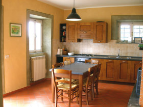 Tuscany farmhouse accommodation, Italy