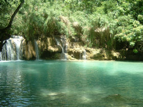 Laos small group vacation