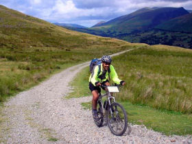 Coast to coast self guided cycling vacation in England