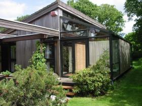 Cottage entrance