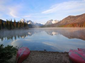 Canoeing vacations in British Columbia