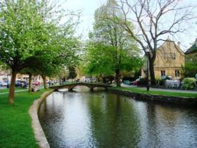 Cotswolds self guided walking break, England