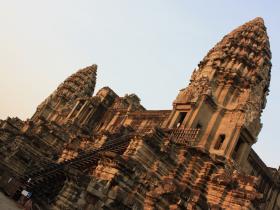 Angkor Wat tour
