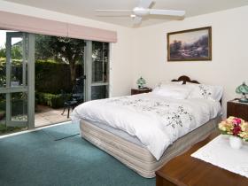 Guest accommodation - East Room