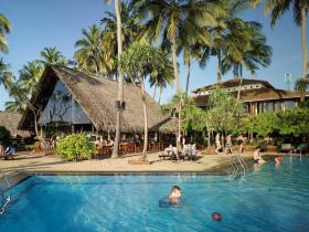 Negombo eco friendly beach hotel in Sri Lanka