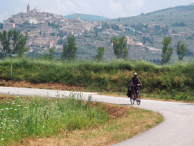 Cycling vacation in Umbria, Italy