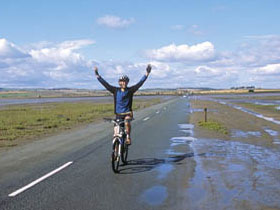 Self guided cycling vacations in England