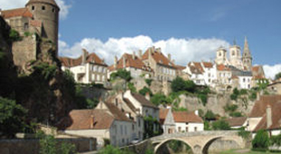 Small group tours late availability vacations