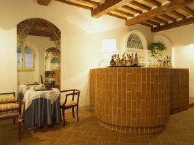 Umbria hotel, 15th century country hotel, Italy