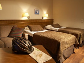 Northern lights family vacation, tailor made
