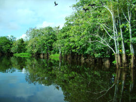 Nicaragua adventure vacation, river canoeing expedition