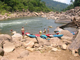 Laos adventure holiday, Bangkok to Vang Vieng 
