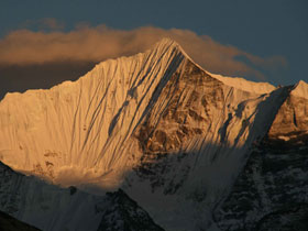 Langtang Valley trekking vacation, Nepal