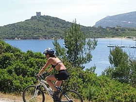 Sardinia cycling vacations, Italy