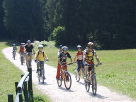 Family activity vacation in Italy