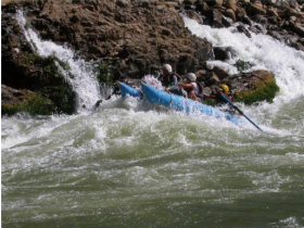 Madagascar rafting expedition