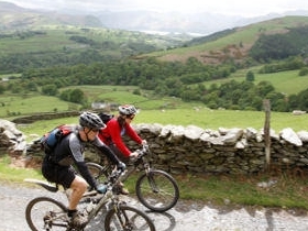 Self guided cycling vacations in Provence, France