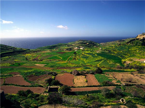 Gozo walking vacation, Malta
