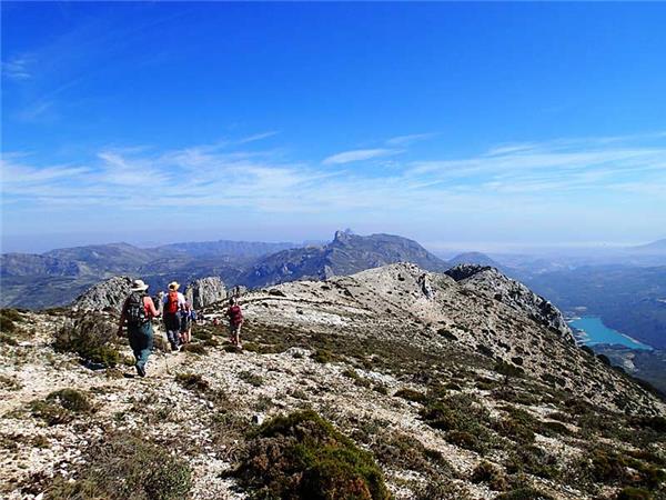 Sierra de Aitana walking vacation in Spain