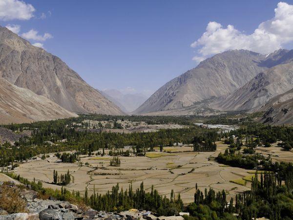 Pakistan summer mountain vacation