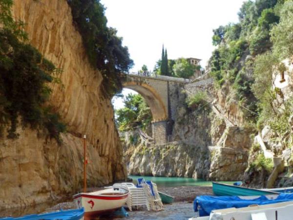 Amalfi Coast moderate hiking vacation, Italy