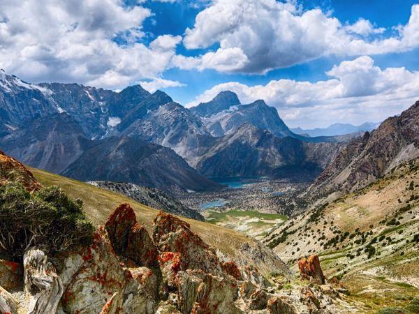 Silk Road vacations & tours in 2026 & 2027 | Responsible Travel