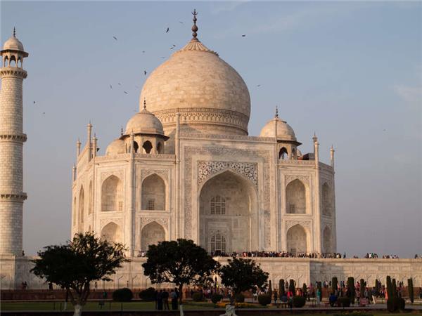 Northern India culture and wildlife vacation