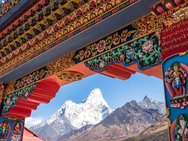 Everest Base Camp & Kala Pattar trek for over 50s