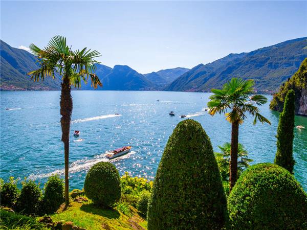 Lake Como walking vaction