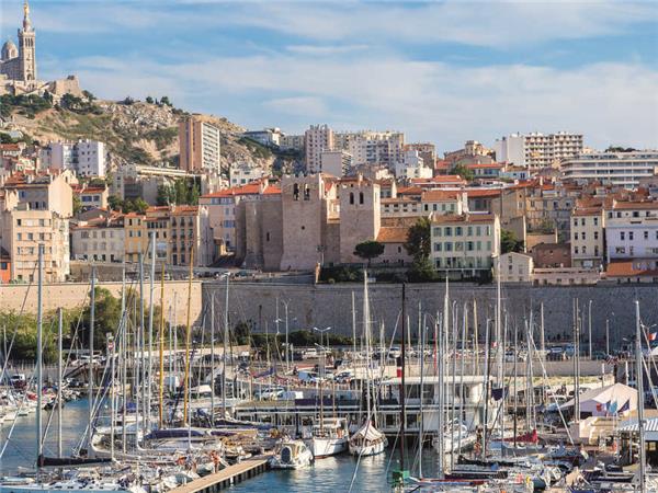 Marseille to Barcelona cycling vacation