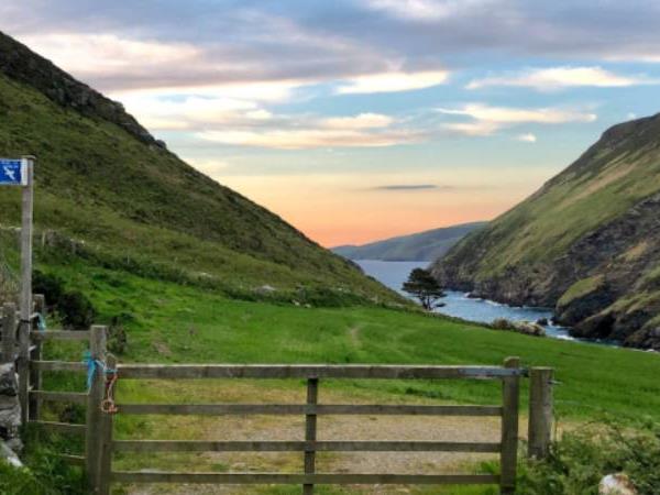 Isle of Man coastal path walking vacation