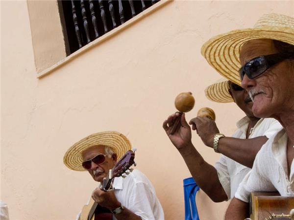 Cycling vacation in Cuba