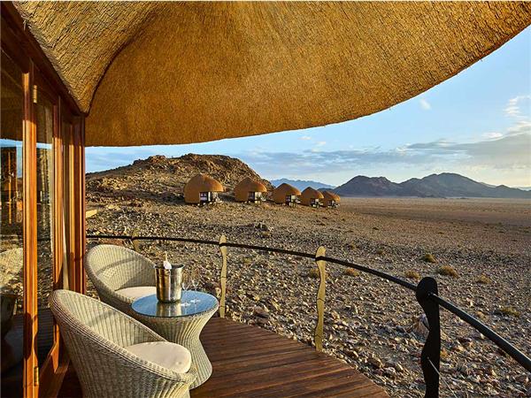 Premium Namibia small group vacation