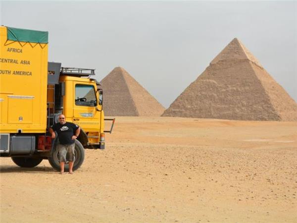 OO Nairobi to Cairo overland tour