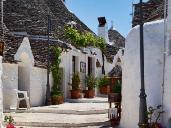Puglia self guided walking vacation