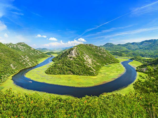 Montenegro hiking vacation