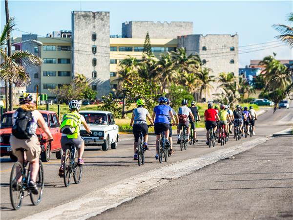 Cuba cycling vacation