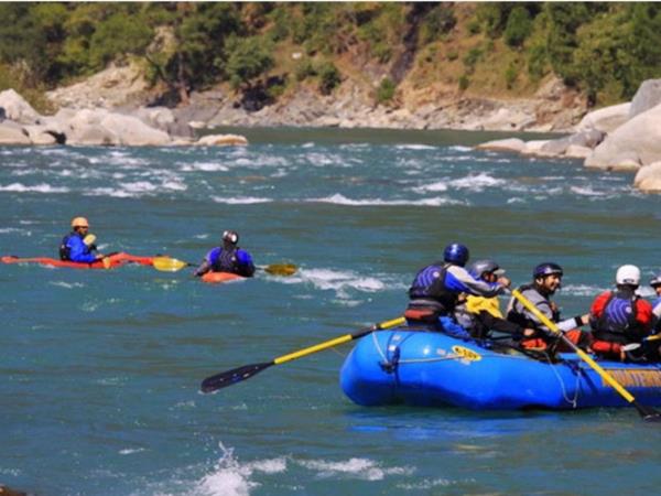 Brahmaputra rafting vacation in India