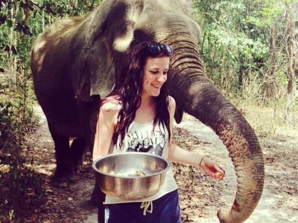 Family wildlife volunteering in Thailand