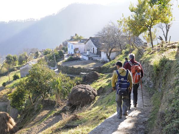 Binsar to Jageshwar trekking holiday, India
