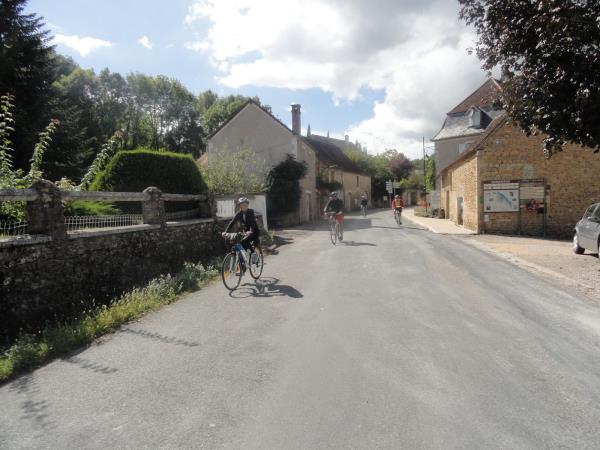 Dordogne biycling tour, France 